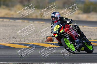 media/Dec-17-2022-SoCal Trackdays (Sat) [[224abd9271]]/Turn 7 Set 1 (1125am)/